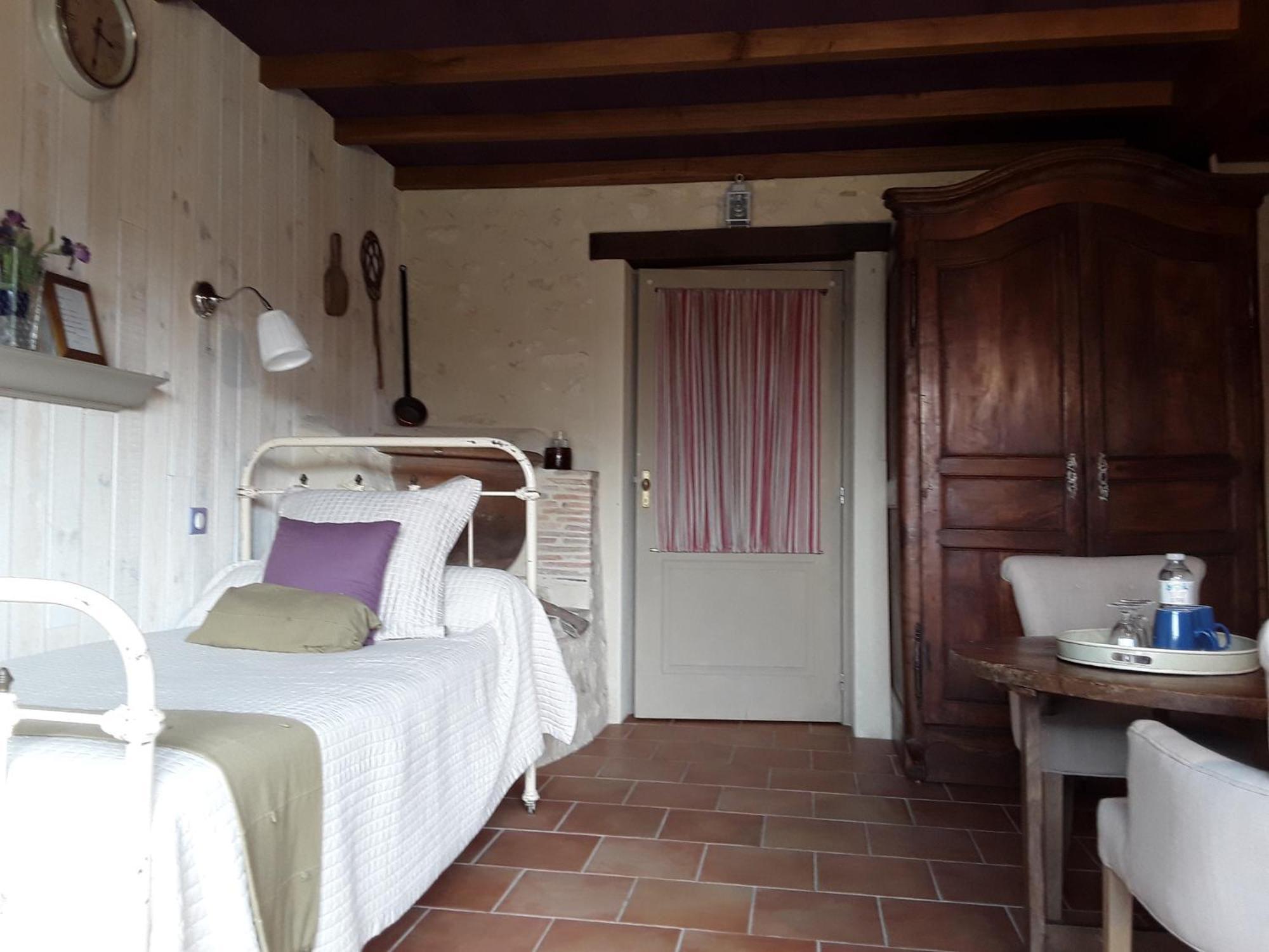 Bed and Breakfast Domaine Les Galards Le Garde Exteriér fotografie